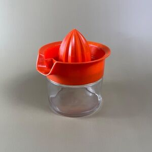 Vintage Gemco Glass Juicer with Orange Plastic Reamer | Mid-Century Kitchenware